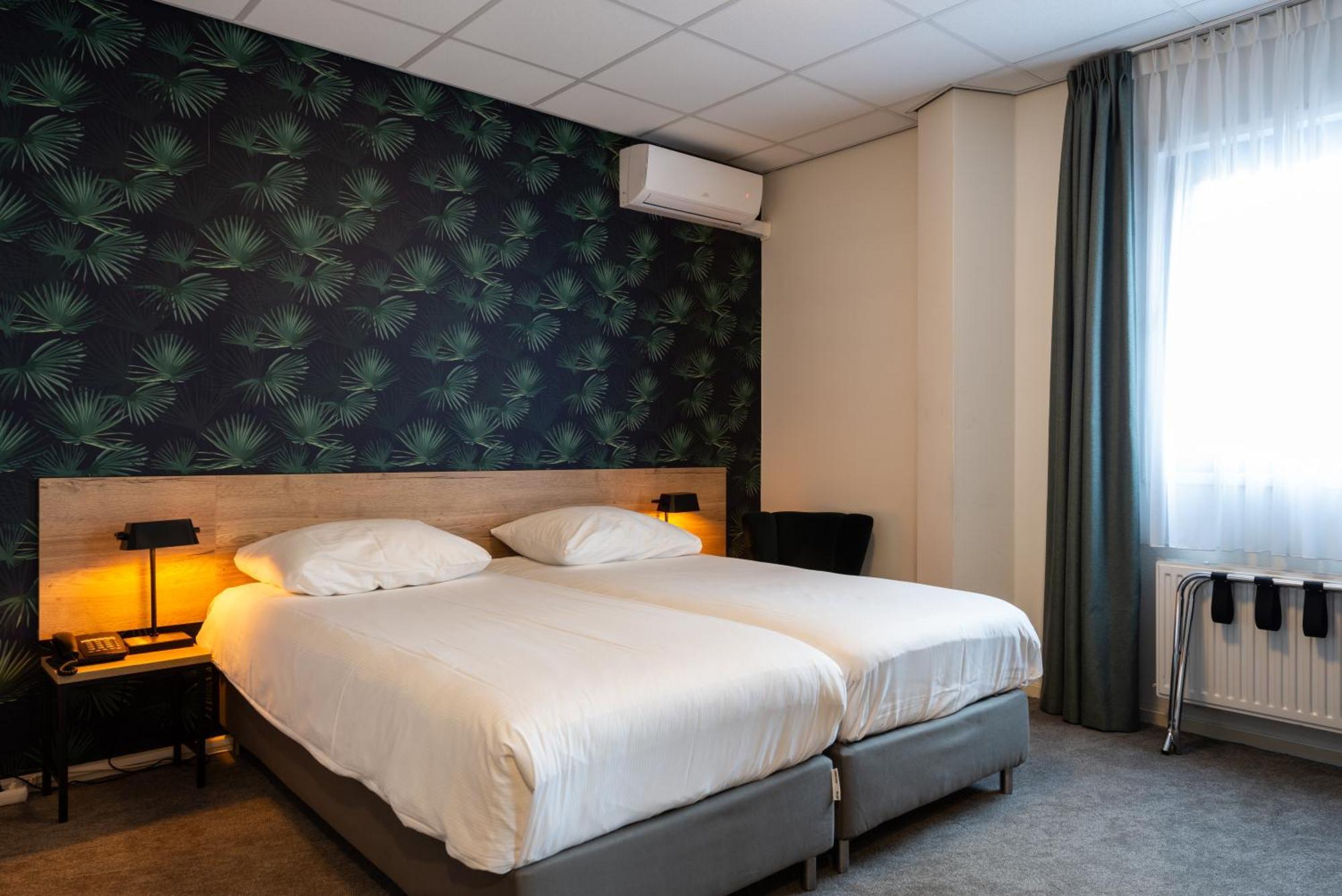 Hotel-Appartementen Klaver Vier Wagenborgen Bagian luar foto